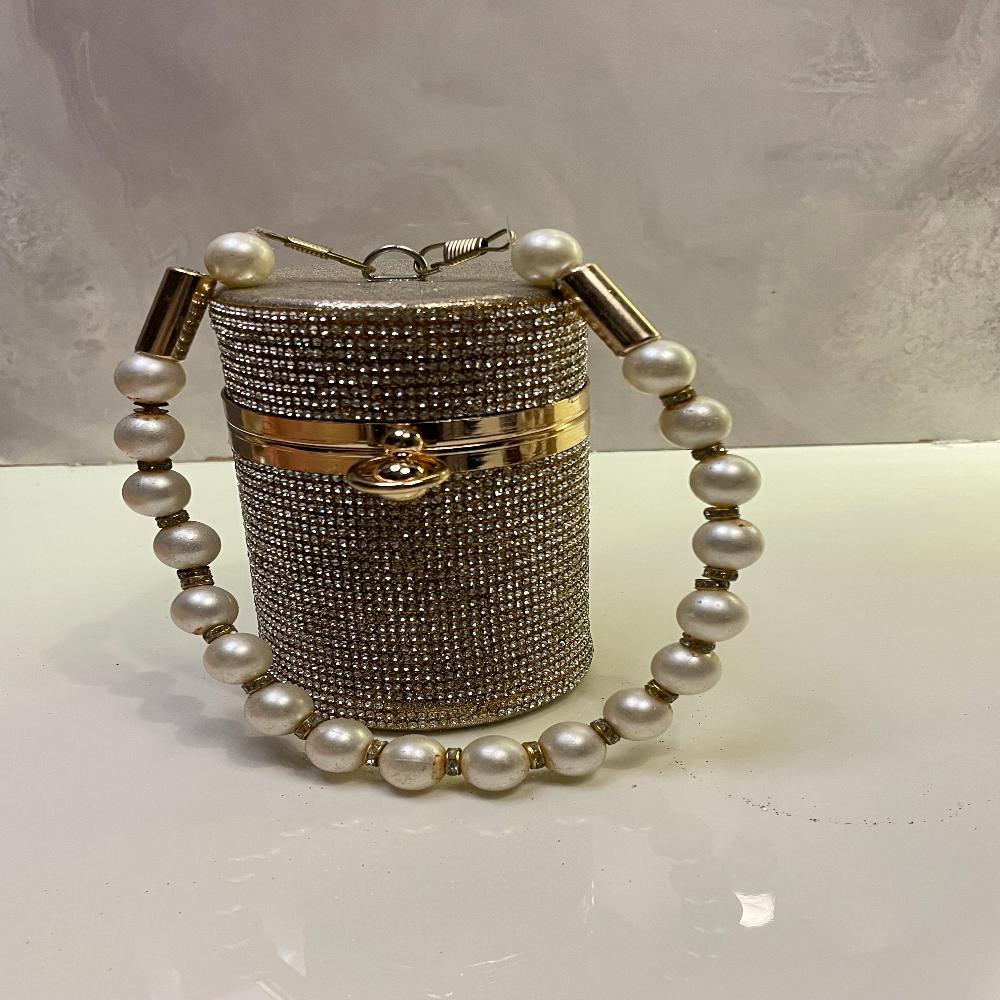 Dainty Duffle (Copy)