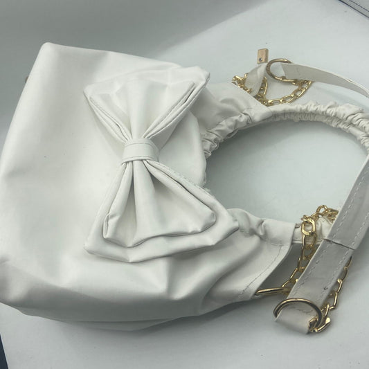 BowTote